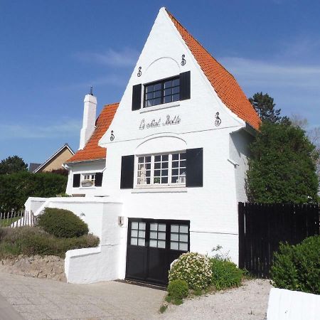 Charme Villa Le Chat Botte Koksijde Exterior photo